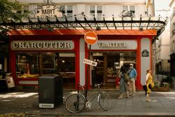 Rue Rambuteau Reverie